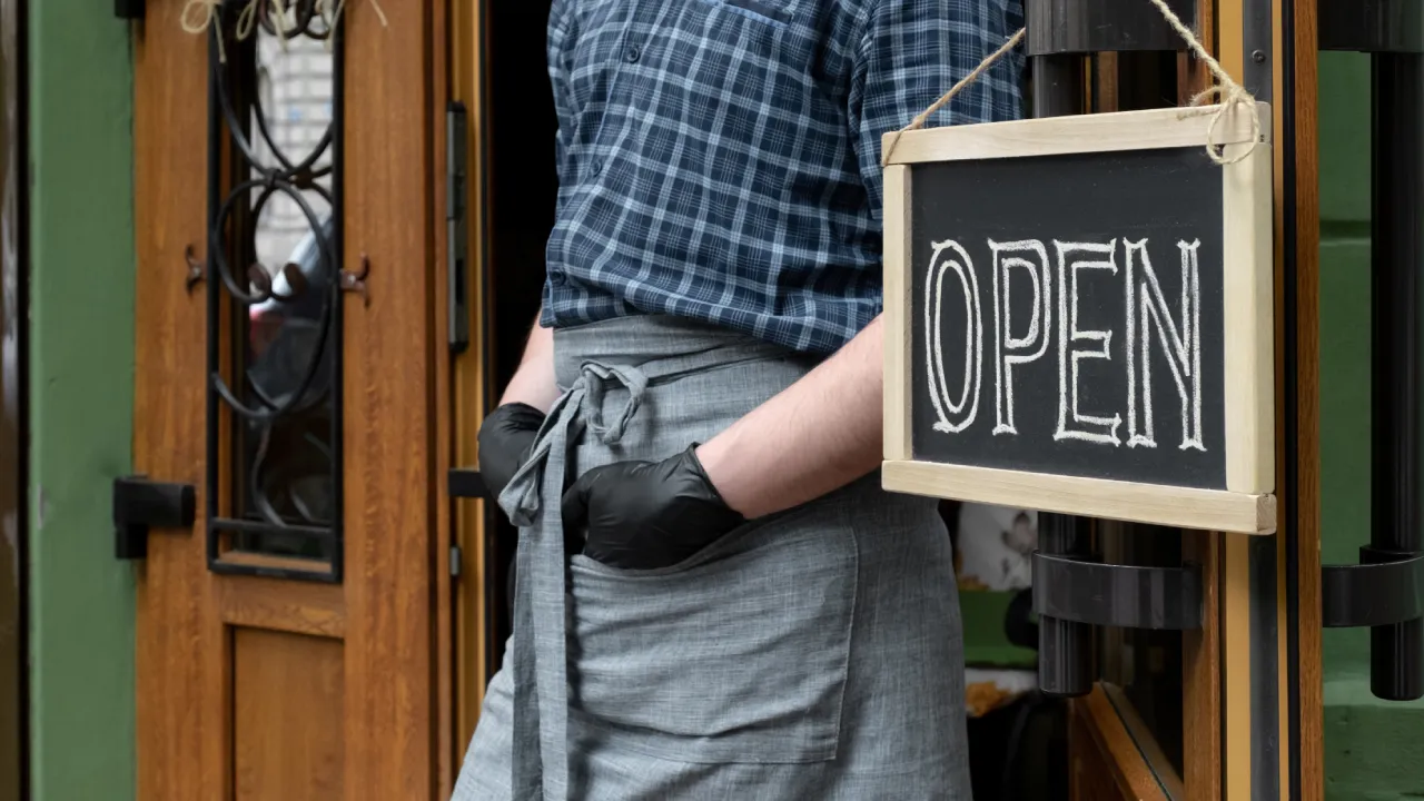 7 Idee per Aprire un Ristorante Particolare: Format Ristorativi Che Mancano in Italia (Con Dati e Tendenze di Mercato)